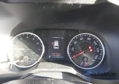 2022 Toyota Rav4 Xle z USA, uszkodzony, nr VIN 2T3W1RFV2NW185766